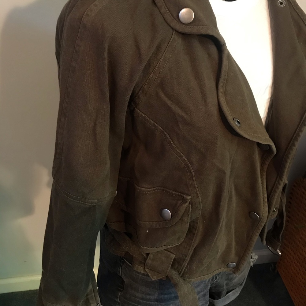 Amy green jacket - Picture 2 of 5